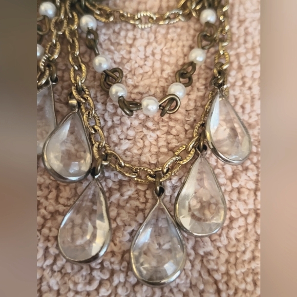 Vintage‎ Chandelier Earrings with Filigree Design (Pierced) - Picture 7 of 11